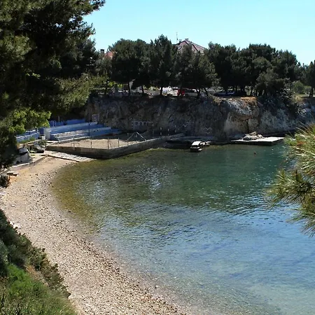 Appartement With Parking Space - 17355 Zadar